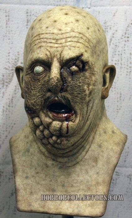 NIGHT OF THE LIVING DEAD 1990 Uncle Rege Zombie Bust Replica