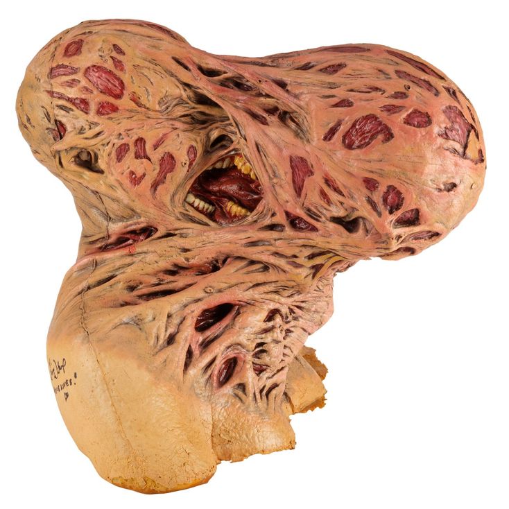 A Nightmare on Elm Street 5: The Dream Child Freddy & Alice Head Morph FX Test Bust